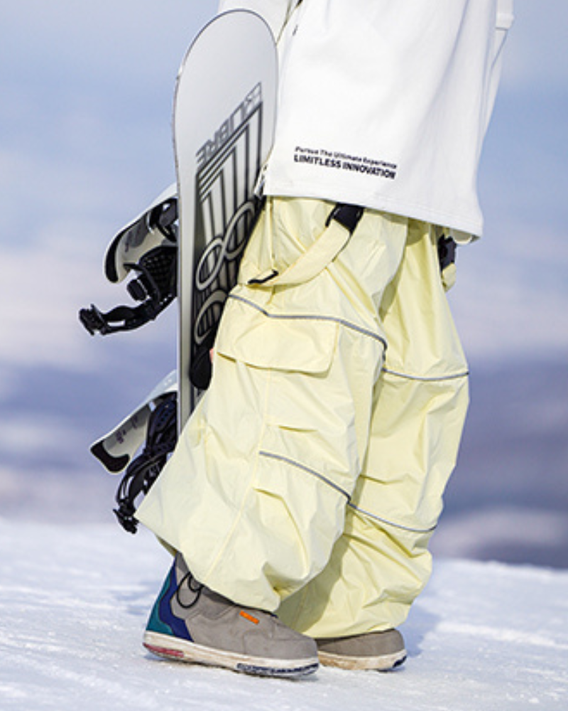 your-online-source-for-ski-wear-snowboard-gear-reflective-stripe-unisex-ski-bibs-online_23.png